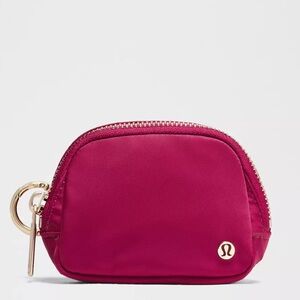 Lululemon Everywhere Belt Bag Nano- Berry Rumble / Gold